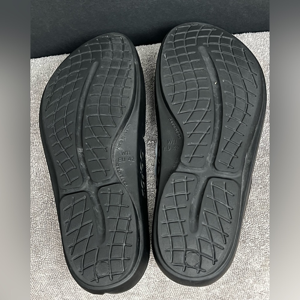 OOFOS OOlala Luxe Womens Size 11 Sandals Recovery Sport Flip Flops Comfort - Picture 7 of 8